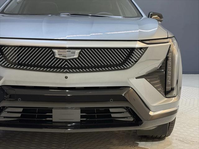 new 2025 Cadillac OPTIQ car, priced at $55,390