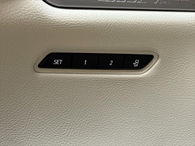 new 2025 Cadillac XT6 car, priced at $58,565