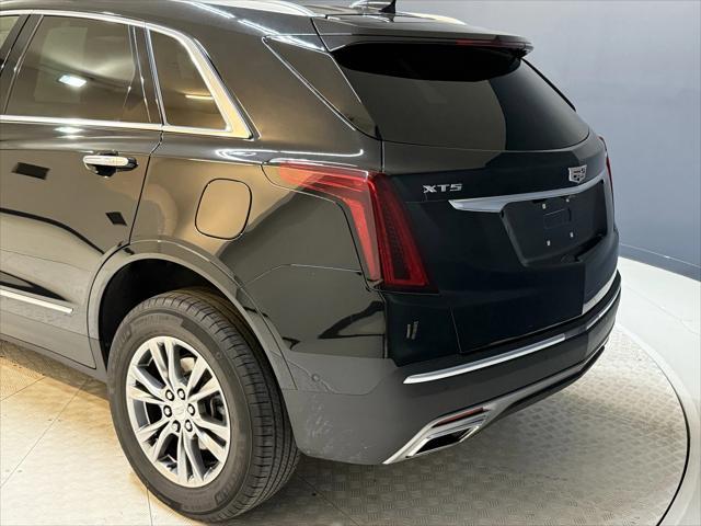 used 2022 Cadillac XT5 car, priced at $30,999