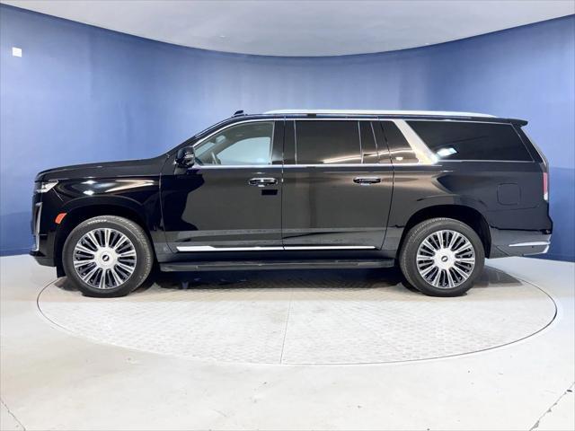 used 2022 Cadillac Escalade ESV car, priced at $72,499