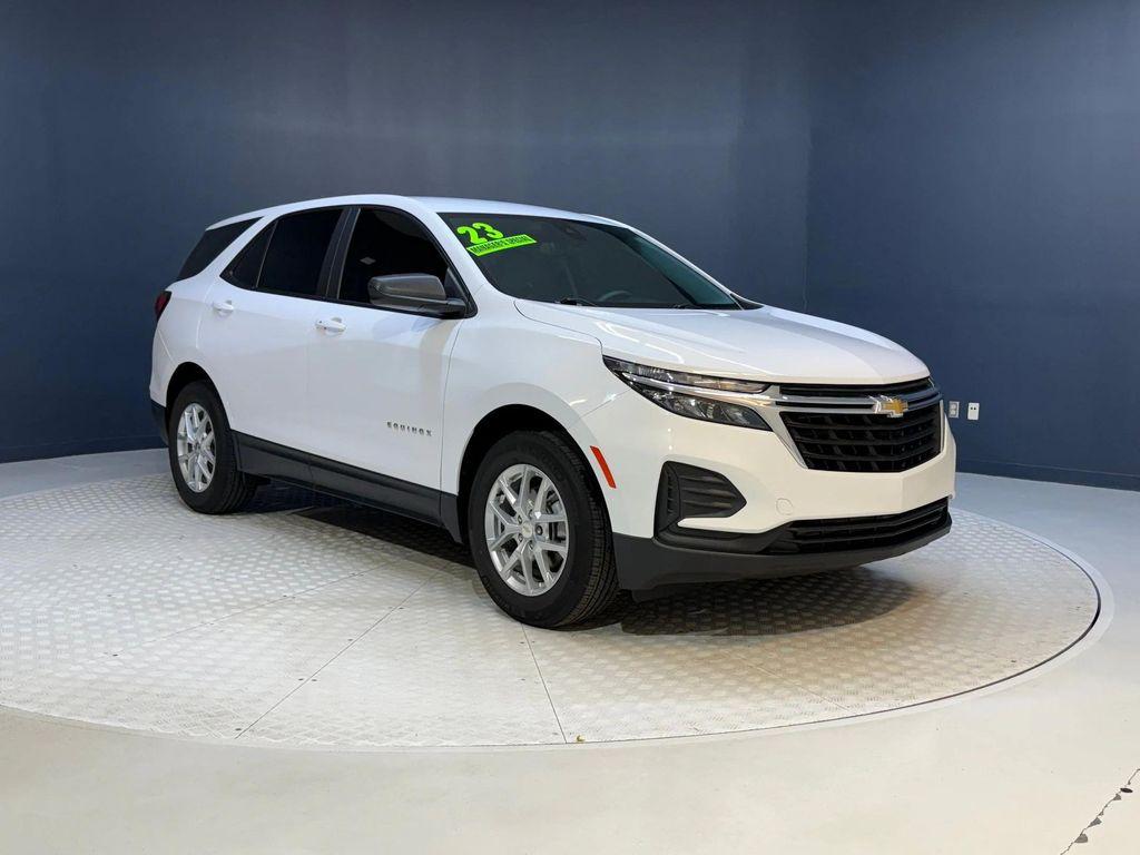 used 2023 Chevrolet Equinox car, priced at $21,489