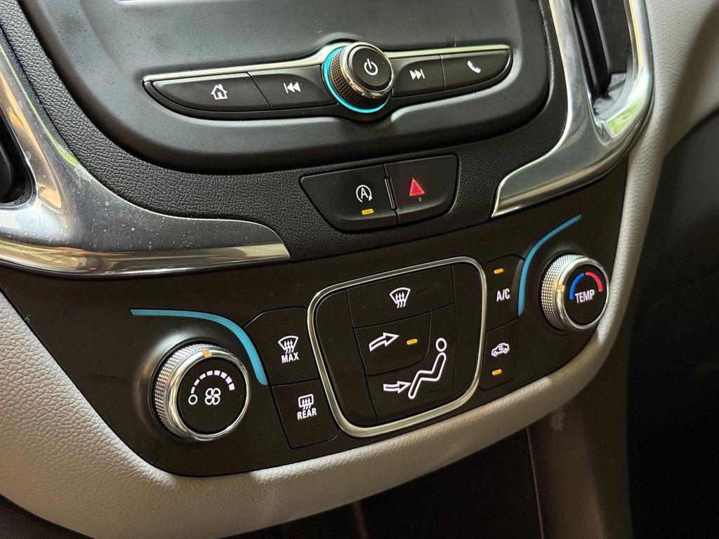 used 2023 Chevrolet Equinox car, priced at $21,489