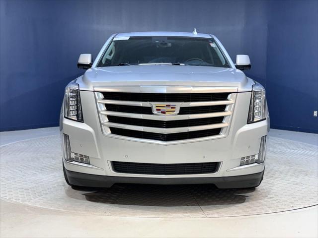 used 2017 Cadillac Escalade ESV car, priced at $27,898