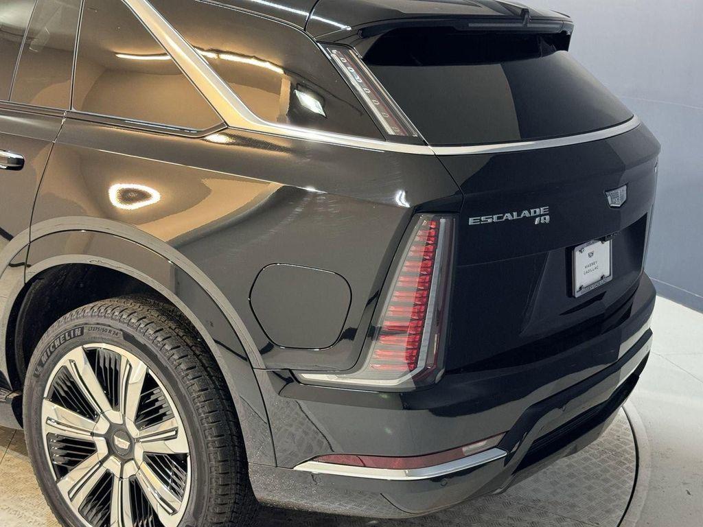 new 2025 Cadillac Escalade IQ car, priced at $149,990