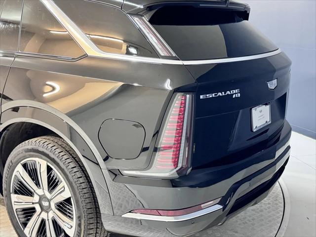 new 2025 Cadillac Escalade car, priced at $149,990