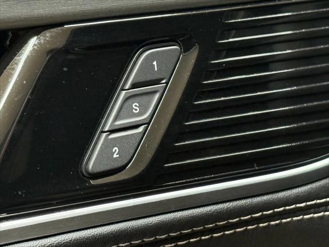 used 2023 Jeep Wagoneer car, priced at $51,997