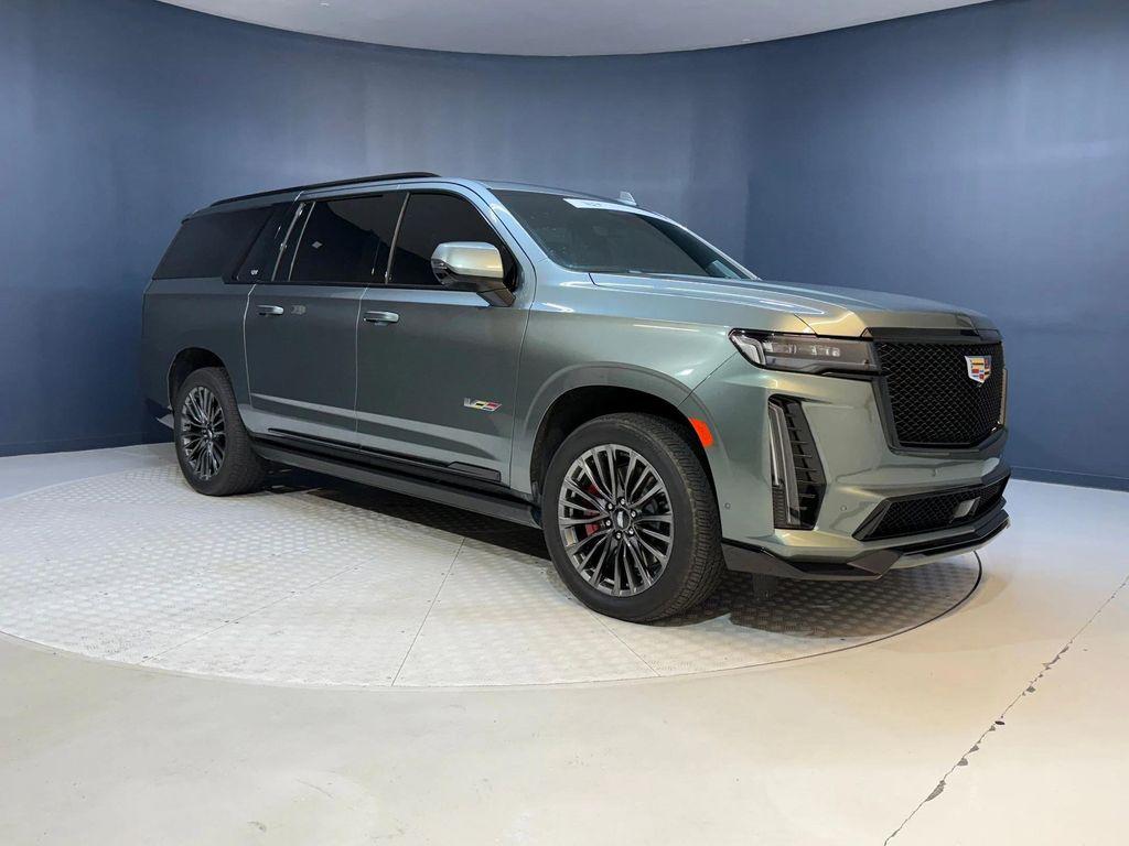 used 2023 Cadillac Escalade ESV car, priced at $118,997