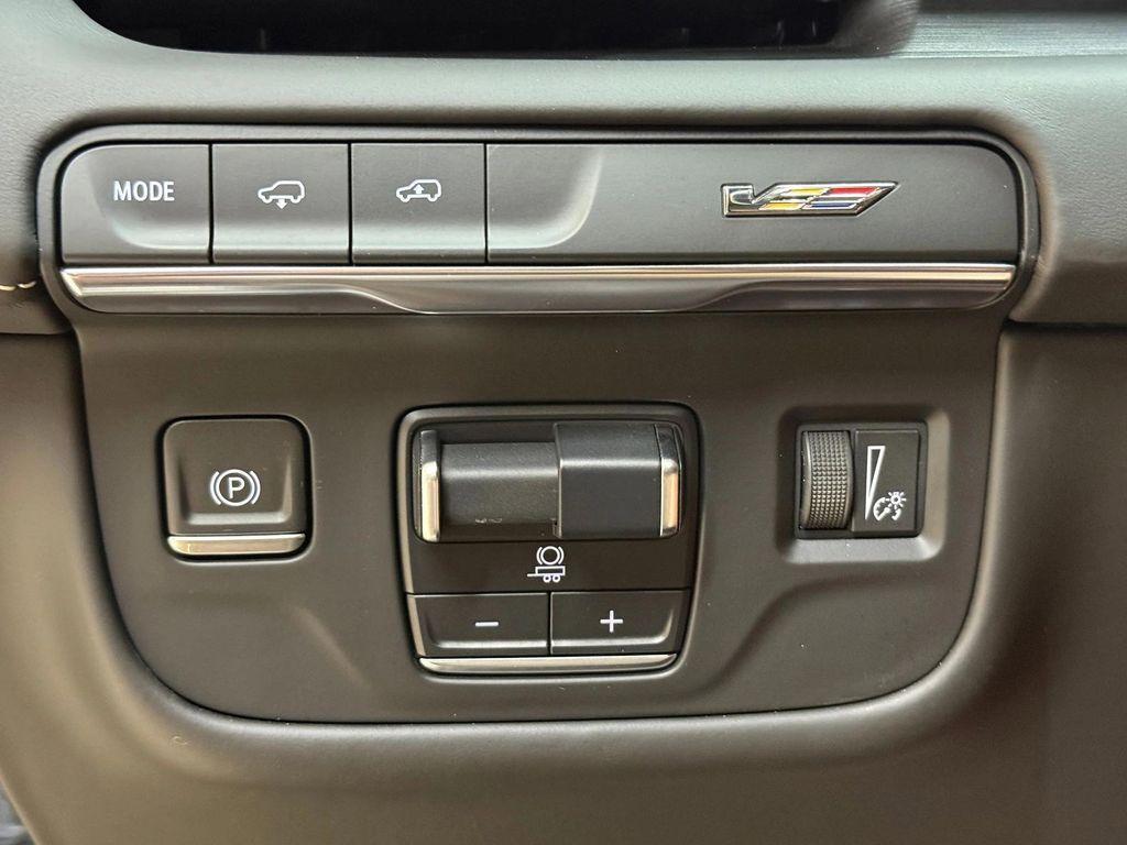 used 2023 Cadillac Escalade ESV car, priced at $118,997
