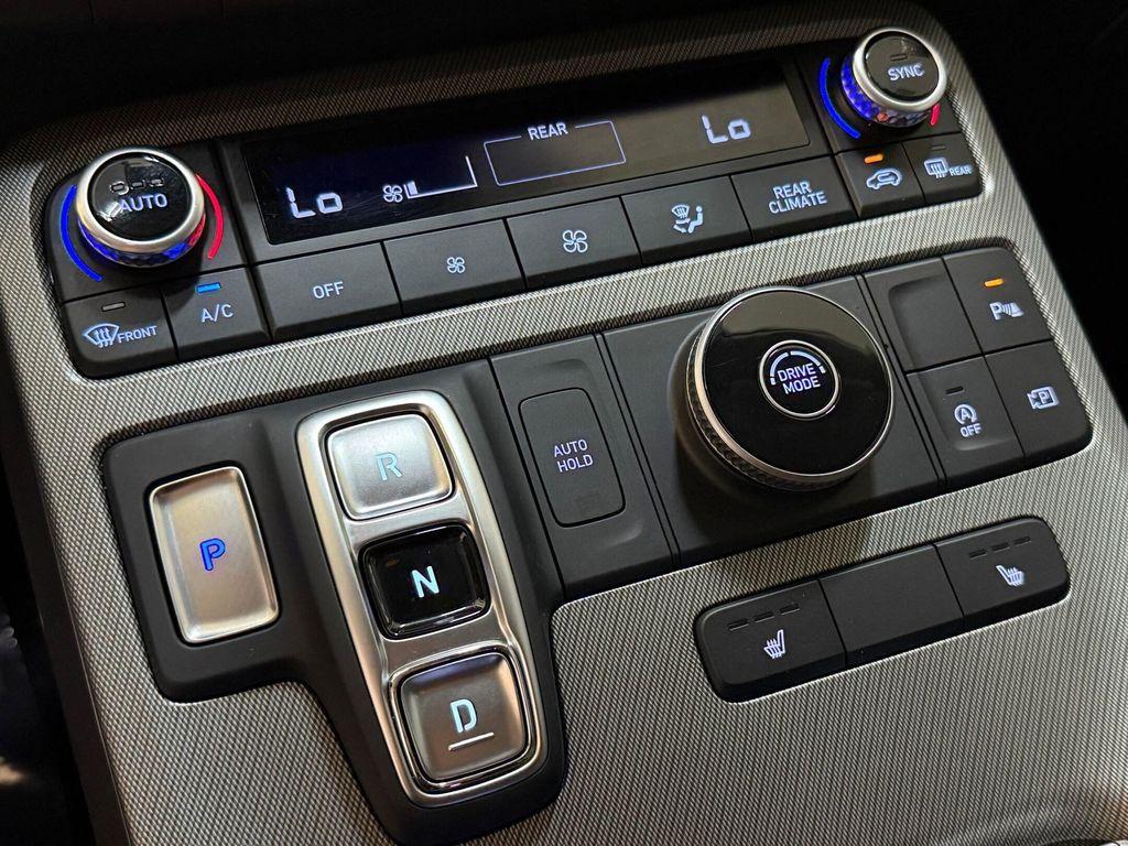 used 2024 Hyundai Palisade car, priced at $32,499
