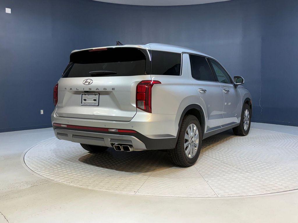 used 2024 Hyundai Palisade car, priced at $32,499