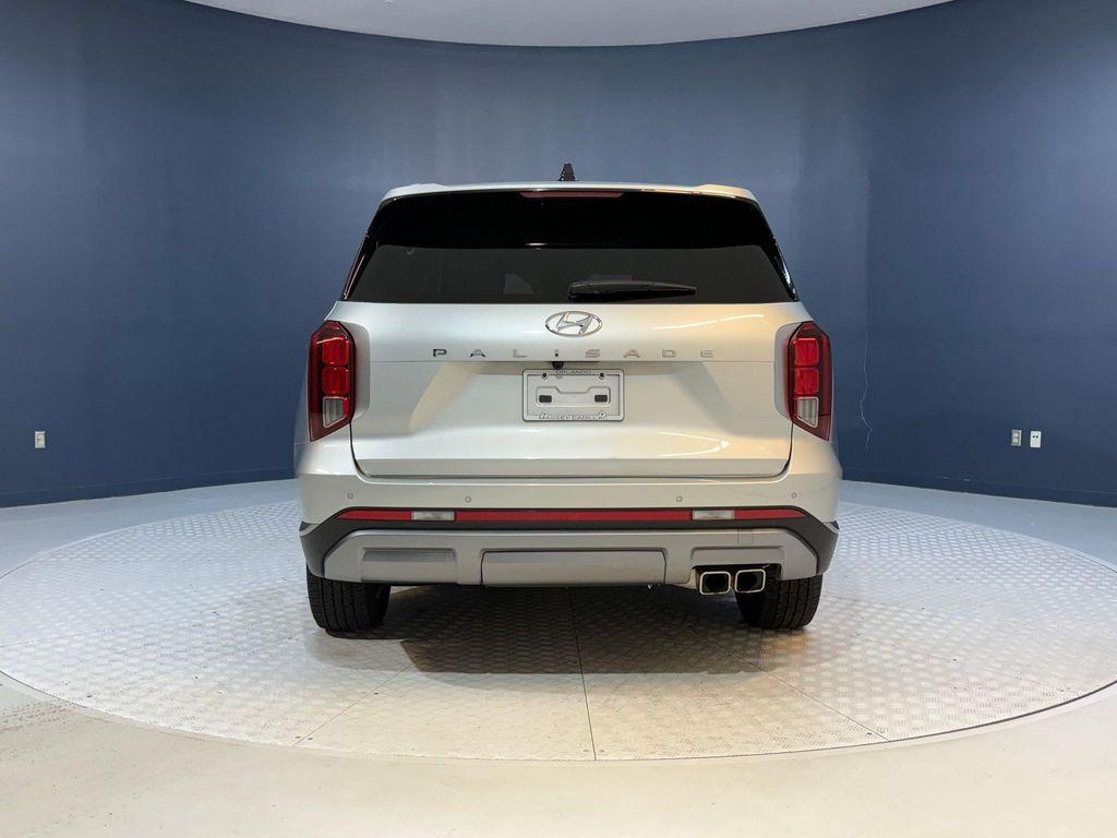 used 2024 Hyundai Palisade car, priced at $32,499