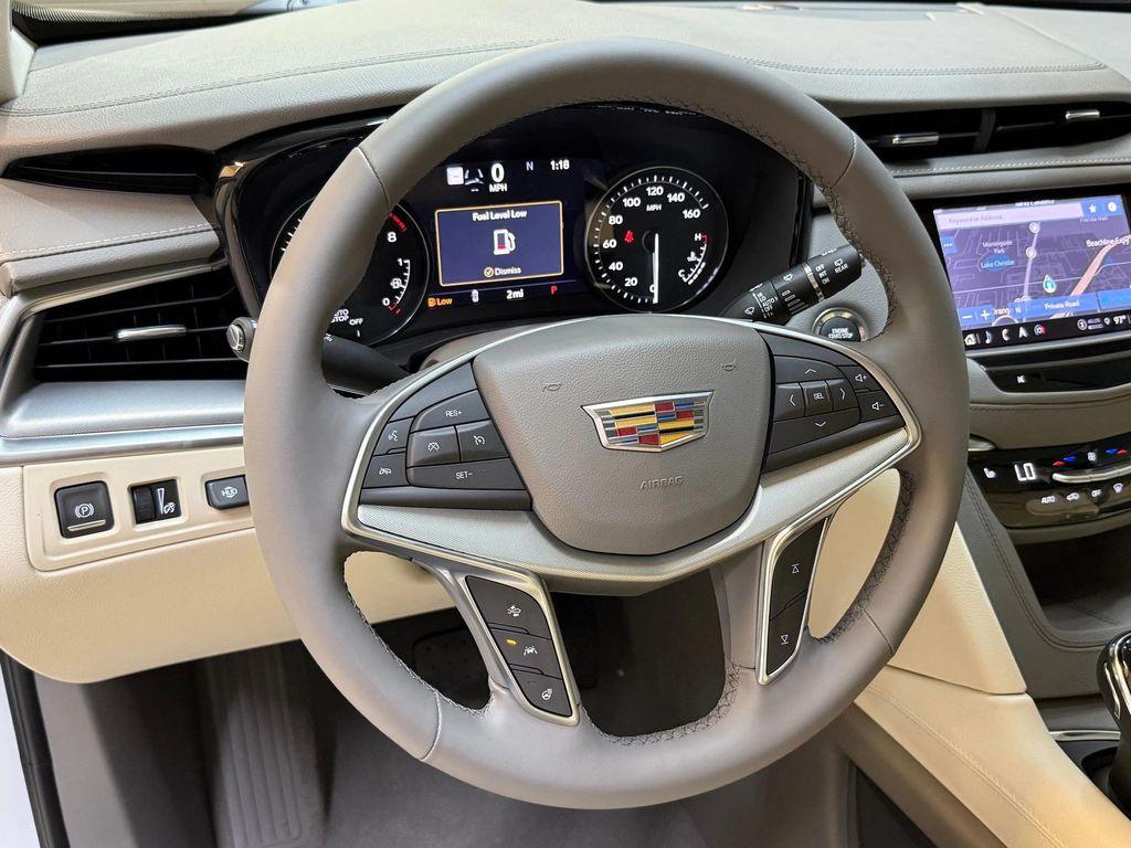 new 2025 Cadillac XT5 car, priced at $58,315
