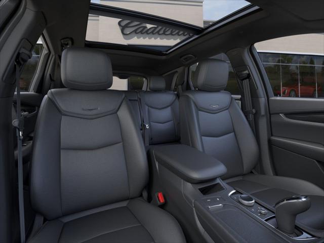 new 2025 Cadillac XT5 car, priced at $59,805