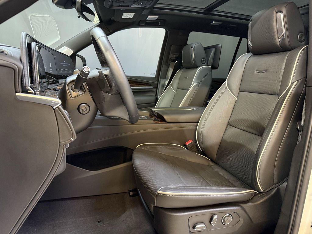 new 2024 Cadillac Escalade car, priced at $112,975