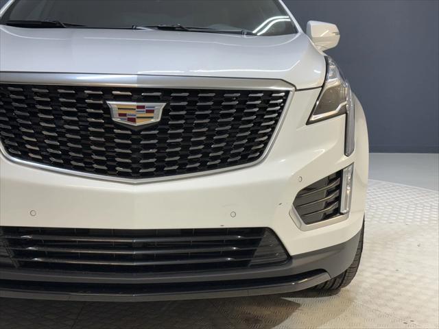 used 2022 Cadillac XT5 car, priced at $26,999