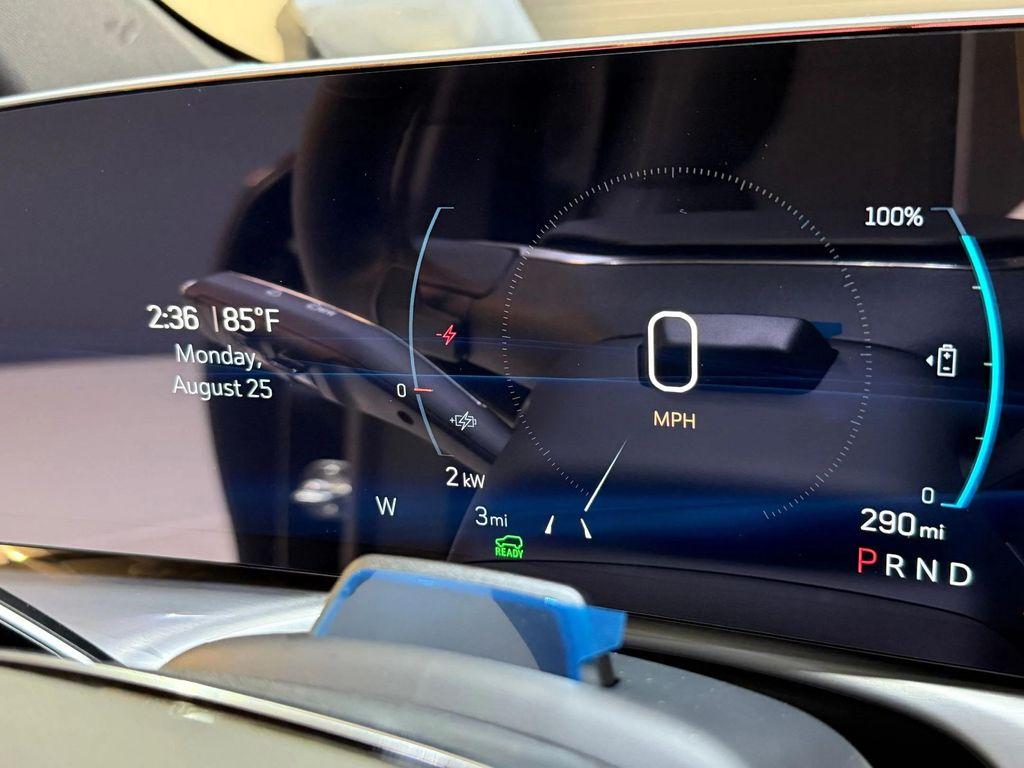new 2026 Cadillac VISTIQ car, priced at $81,565