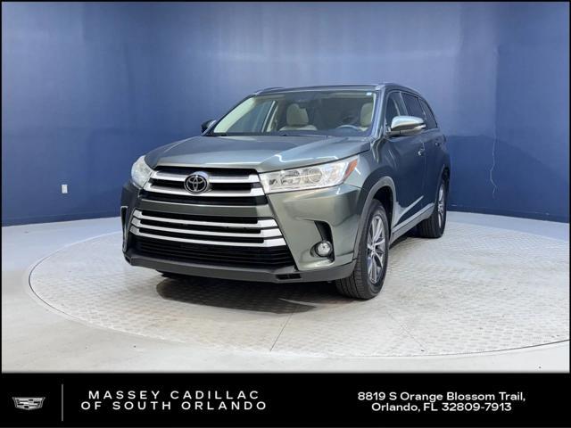 used 2019 Toyota Highlander car, priced at $26,997