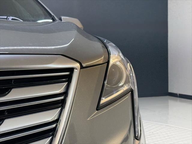 used 2018 Cadillac XT5 car, priced at $20,999