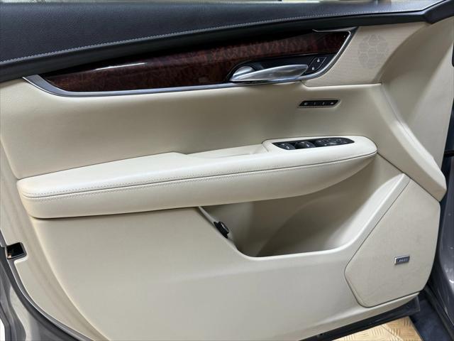 used 2018 Cadillac XT5 car, priced at $20,999