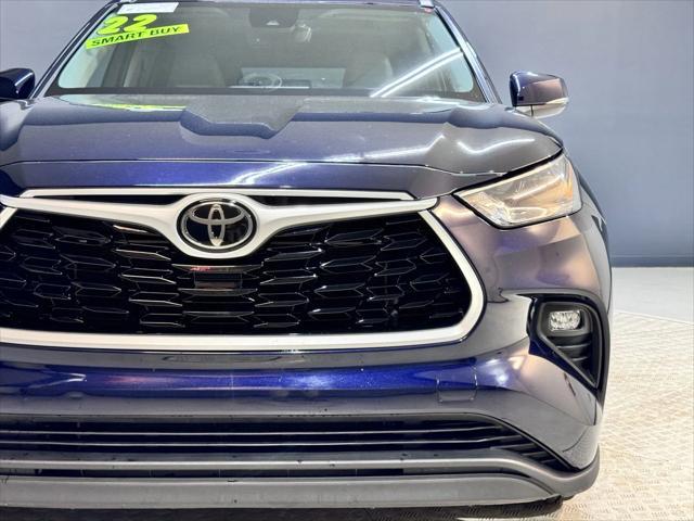 used 2022 Toyota Highlander car, priced at $33,998