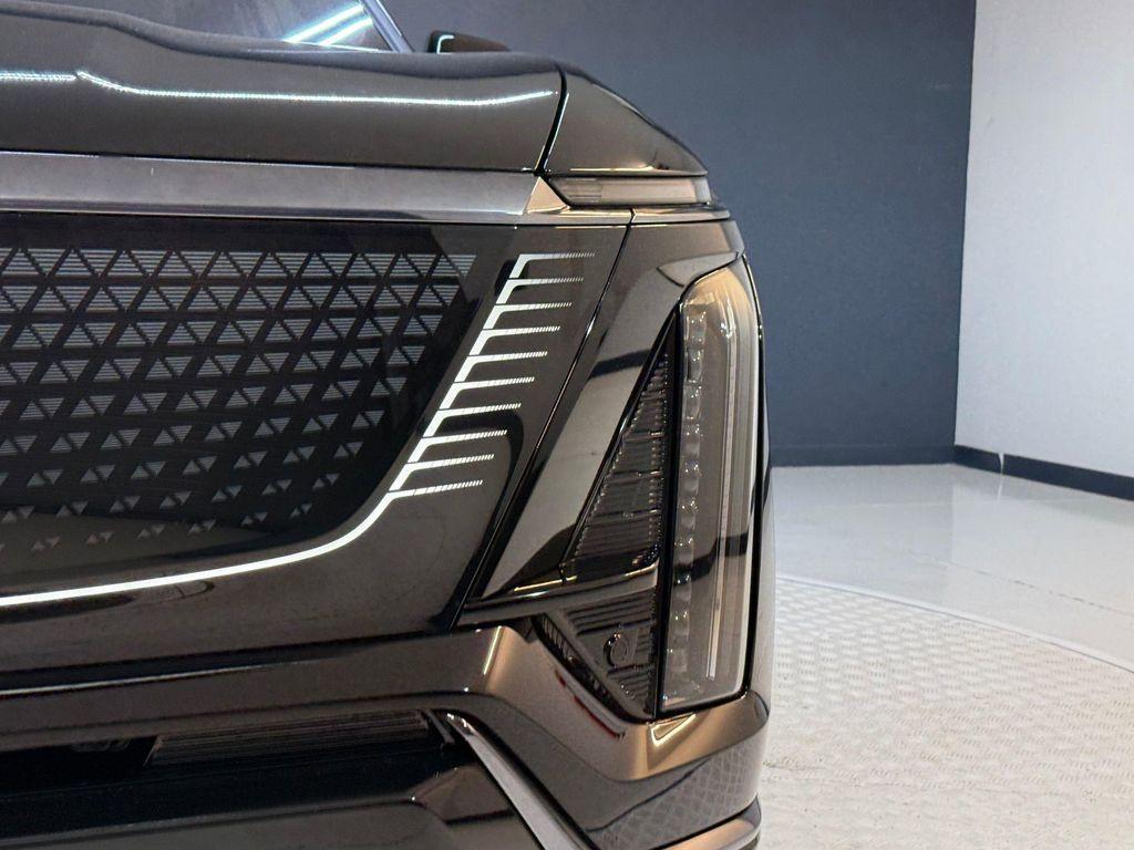 new 2026 Cadillac VISTIQ car, priced at $81,290