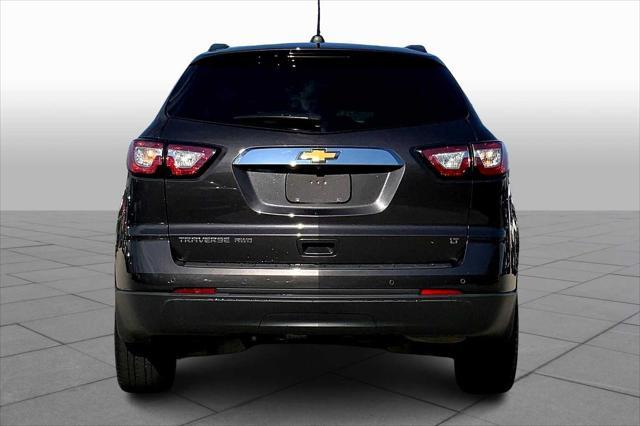 used 2017 Chevrolet Traverse car, priced at $16,556