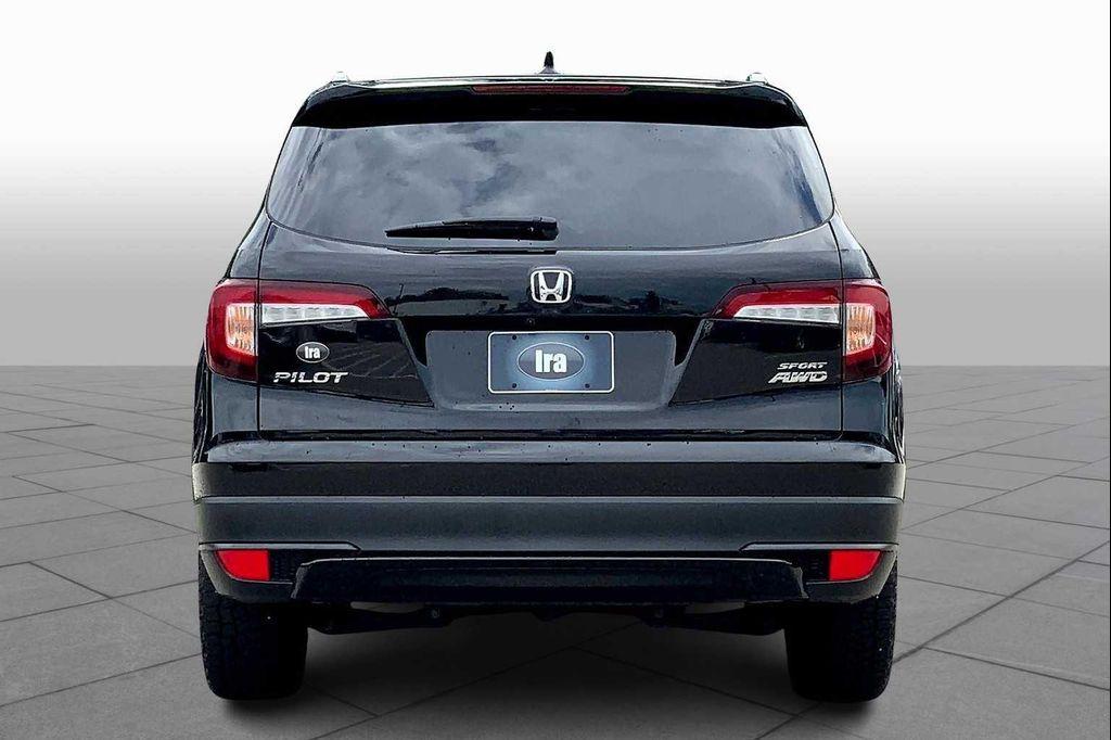 used 2022 Honda Pilot car, priced at $29,212