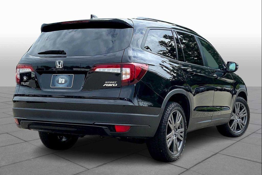 used 2022 Honda Pilot car, priced at $29,212