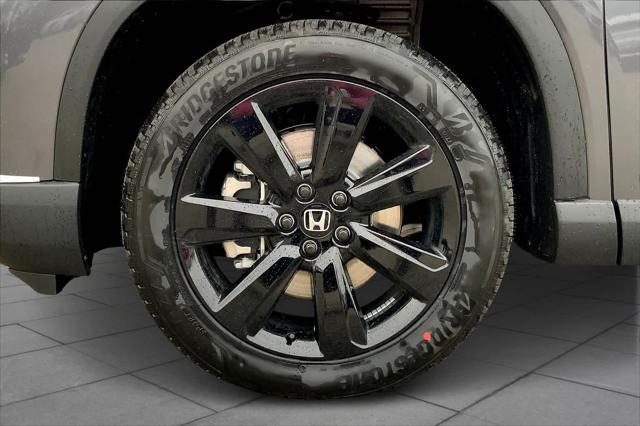 new 2025 Honda Pilot car, priced at $56,030
