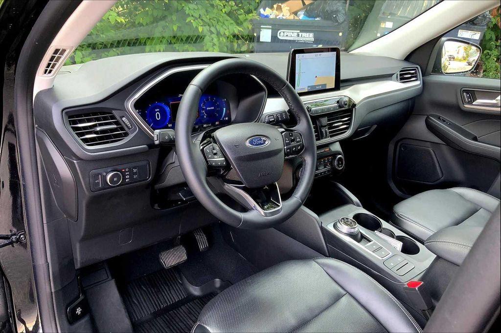 used 2022 Ford Escape car, priced at $22,999