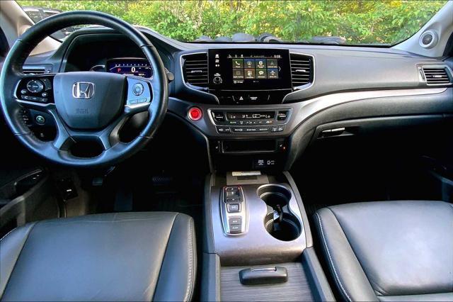 used 2022 Honda Pilot car, priced at $27,899
