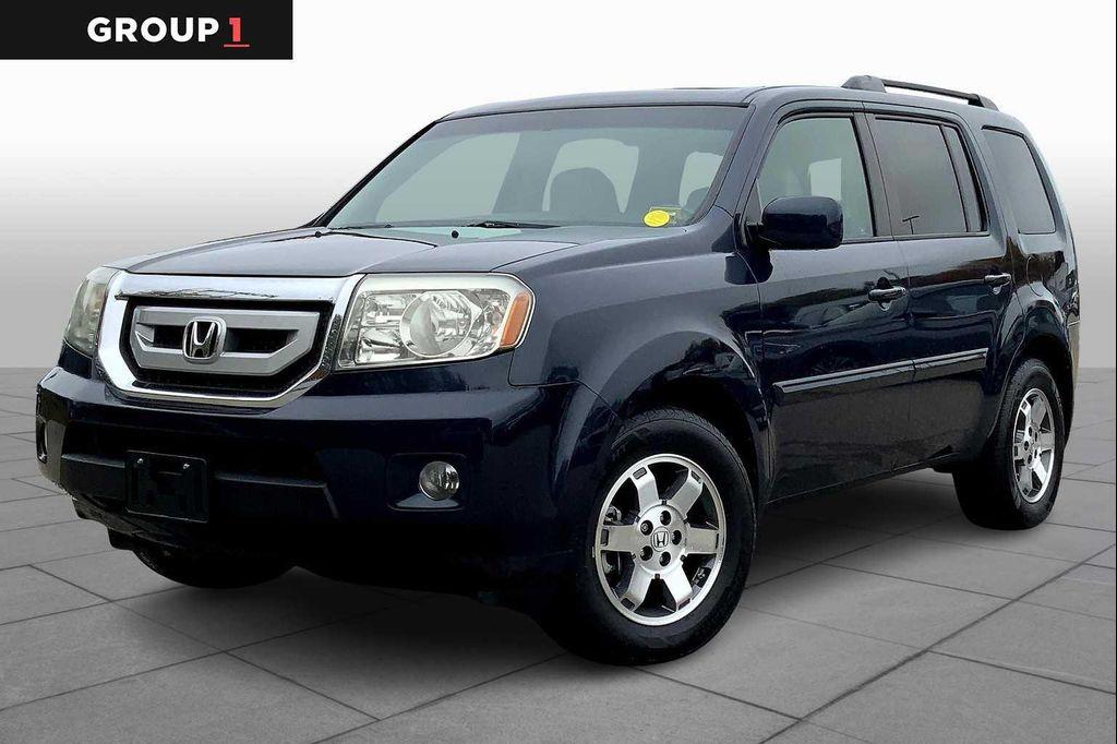 used 2011 Honda Pilot car, priced at $8,995