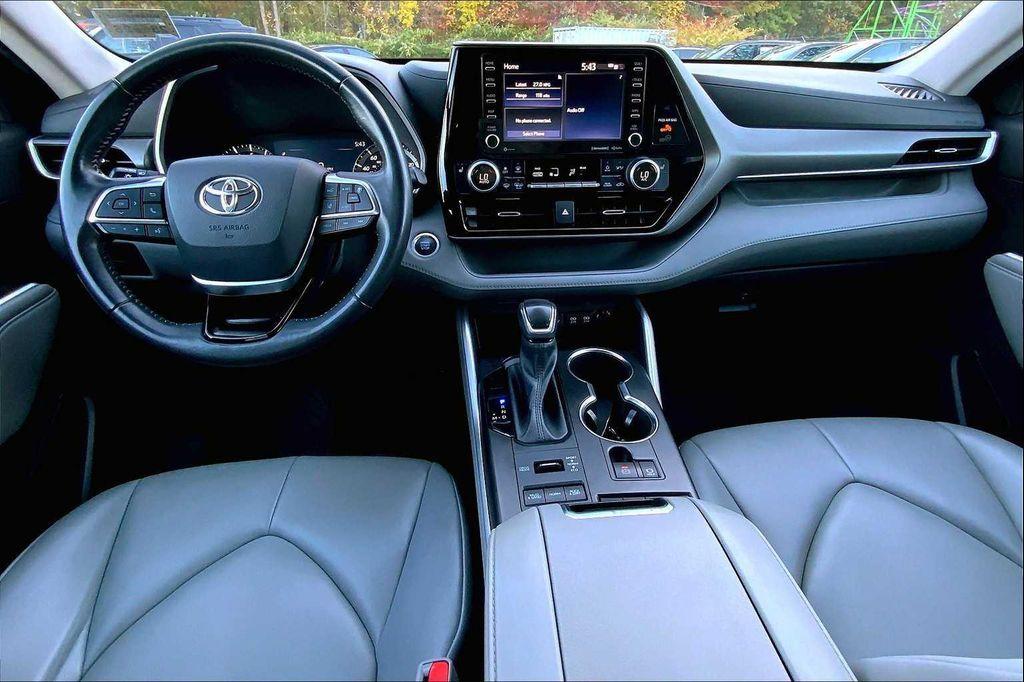 used 2021 Toyota Highlander car, priced at $30,955