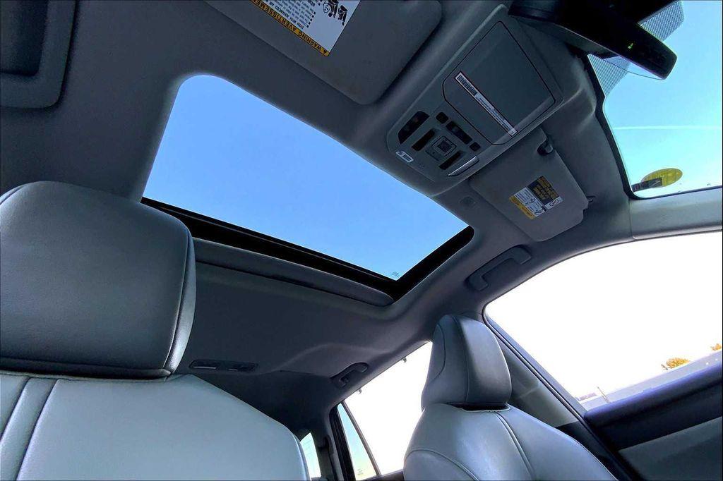 used 2021 Toyota Highlander car, priced at $30,955
