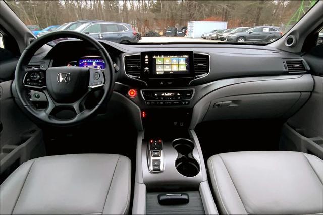 used 2022 Honda Pilot car, priced at $31,000