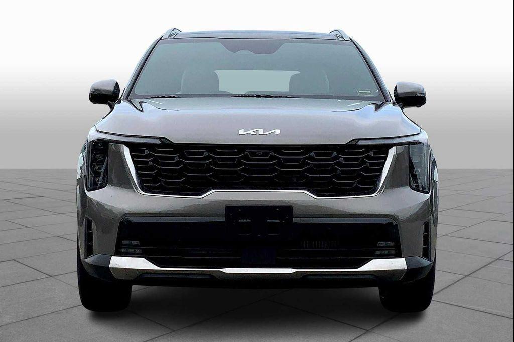 used 2025 Kia Sorento Hybrid car, priced at $39,359