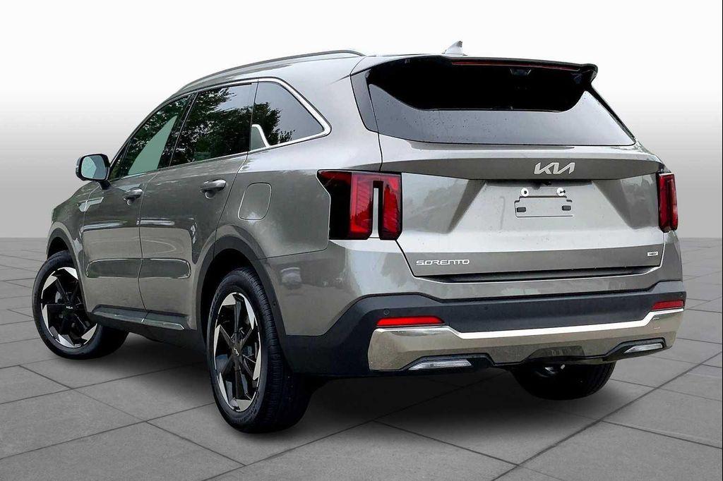 used 2025 Kia Sorento Hybrid car, priced at $39,359
