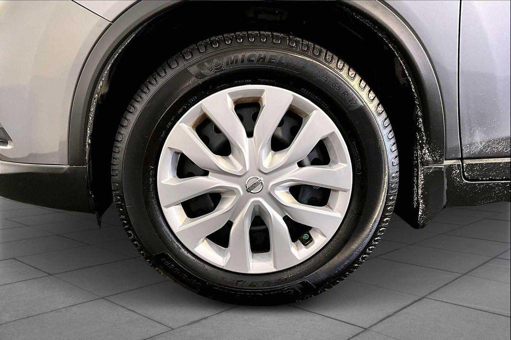used 2015 Nissan Rogue car, priced at $11,995