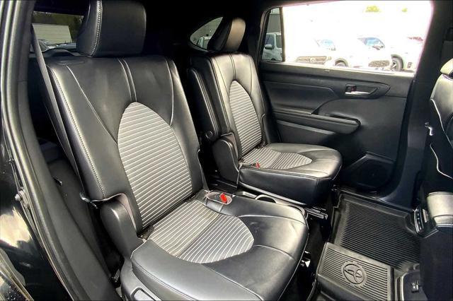 used 2023 Toyota Highlander car, priced at $41,495