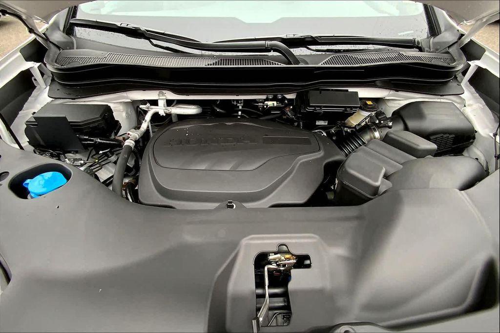 new 2025 Honda Ridgeline car, priced at $45,385