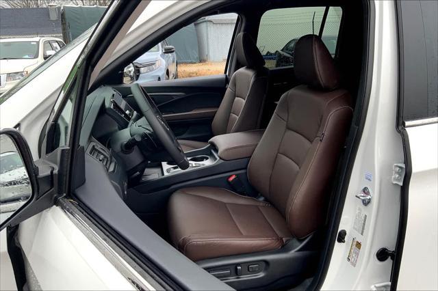 new 2025 Honda Ridgeline car, priced at $47,385