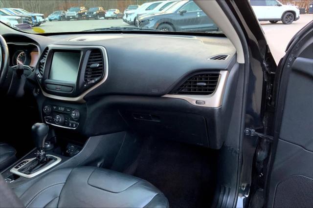 used 2016 Jeep Cherokee car, priced at $15,226