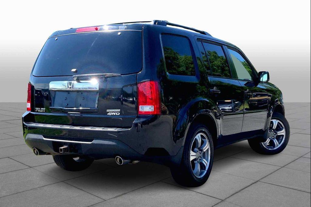 used 2015 Honda Pilot car, priced at $14,985
