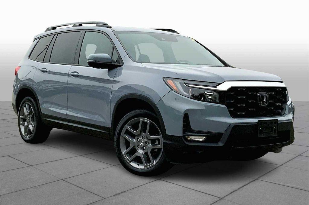 used 2023 Honda Passport car, priced at $35,002
