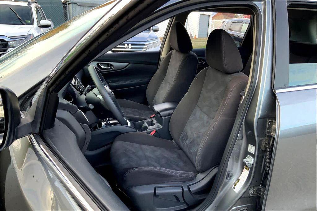 used 2015 Nissan Rogue car, priced at $10,660
