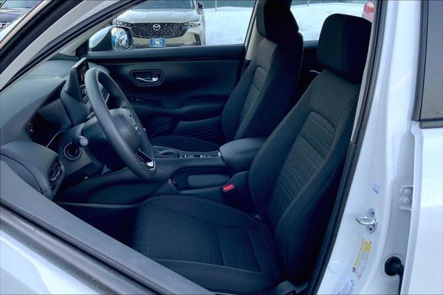 new 2025 Honda HR-V car, priced at $28,500