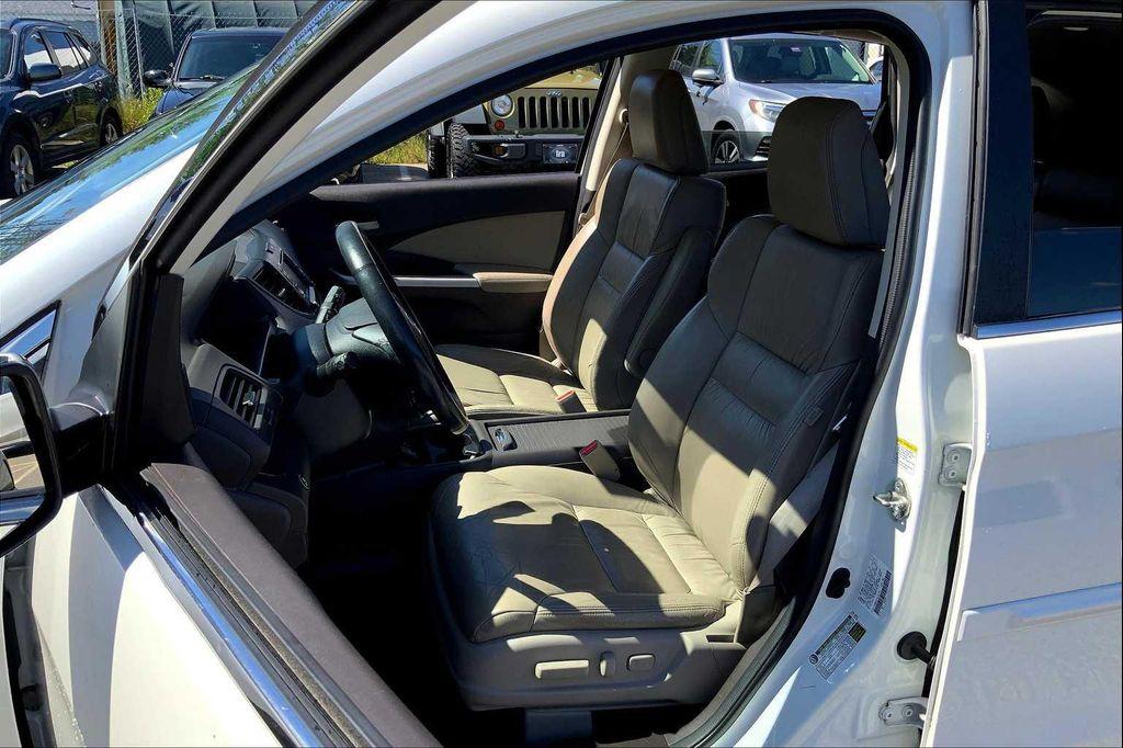 used 2014 Honda CR-V car, priced at $14,430