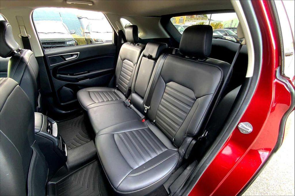 used 2019 Ford Edge car, priced at $14,387