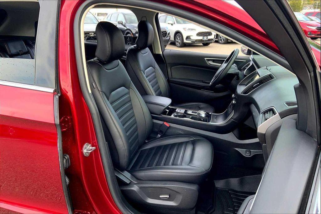 used 2019 Ford Edge car, priced at $14,387