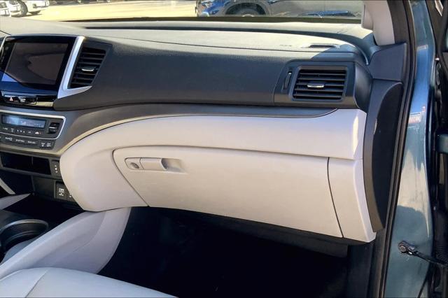 used 2016 Honda Pilot car, priced at $9,995